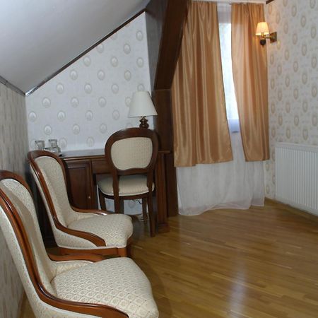 Pensiunea Eden Caransebeş Extérieur photo